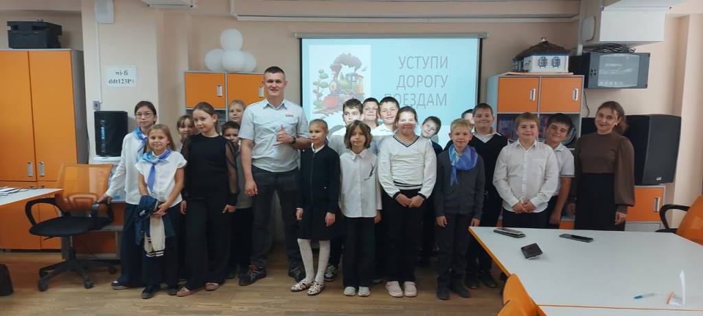 Вы сейчас просматриваете Рельсы-рельсы, шпалы-шпалы