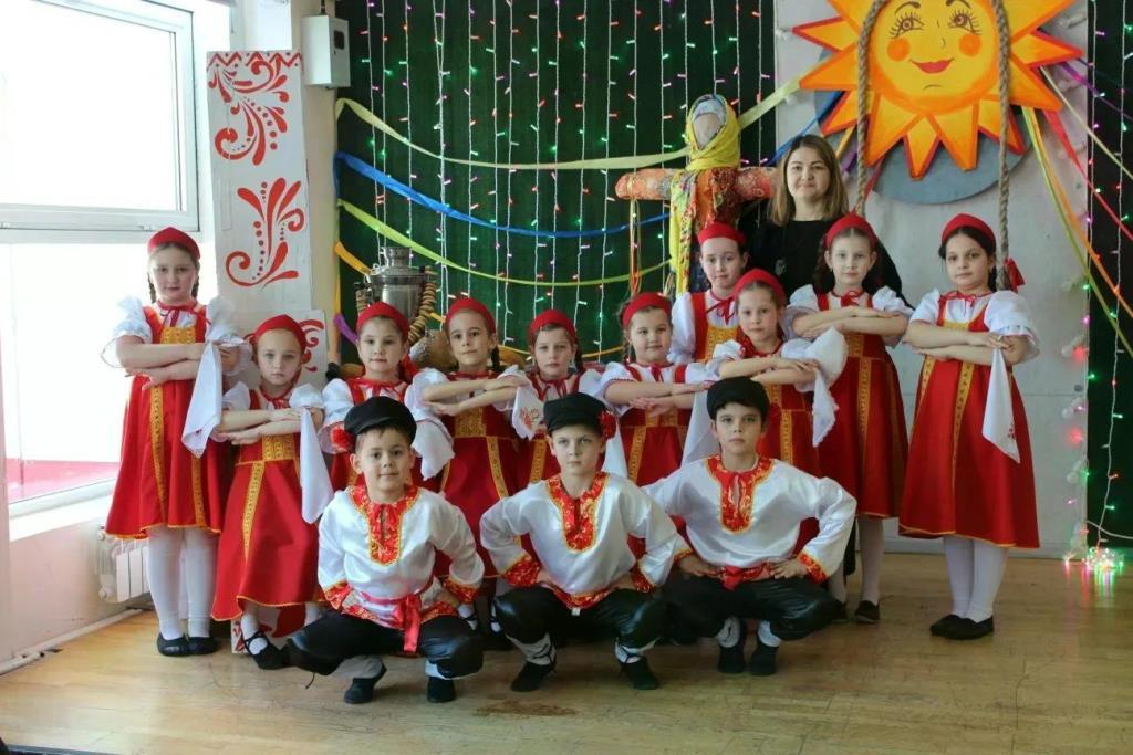 Вы сейчас просматриваете Праздник посвященный году Единства народов России