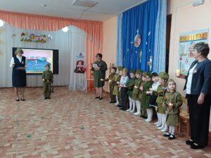 Читать далее о этой статье Синий платочек
